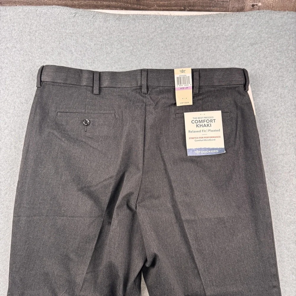 Dockers Comfort Khaki Pants Mens 38x29 Gray Pleated Relaxed Fit Stretch NEW - Picture 5 of 8